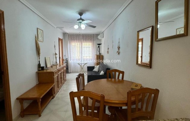 Revente - Appartement - Torrevieja - Playa De Los Naufragos