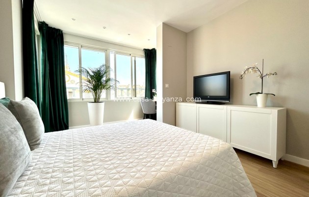 Resale - Townhouse - Orihuela - Urbanización Perla del Mar