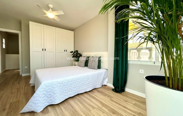 Resale - Townhouse - Orihuela - Urbanización Perla del Mar