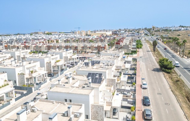 Resale - Quad - Torrevieja - Aguas nuevas