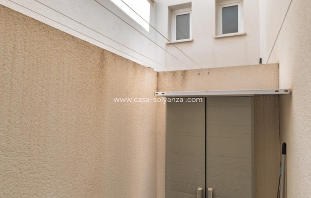 Resale - Quad - Torrevieja - Aguas nuevas