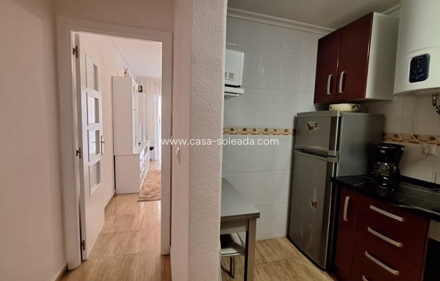 Resale - Apartment / flat - Torrevieja - Playa del Cura