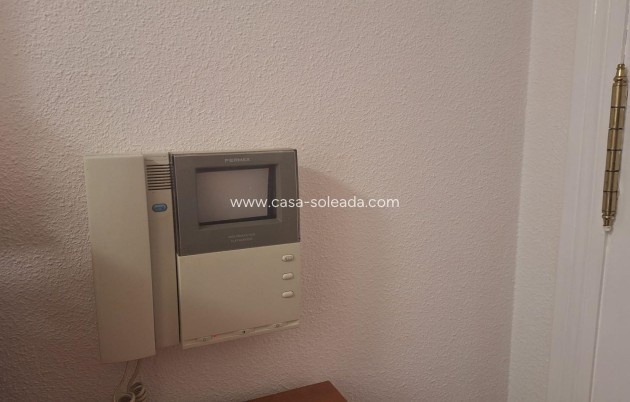 Resale - Apartment / flat - Torrevieja - Playa del Cura