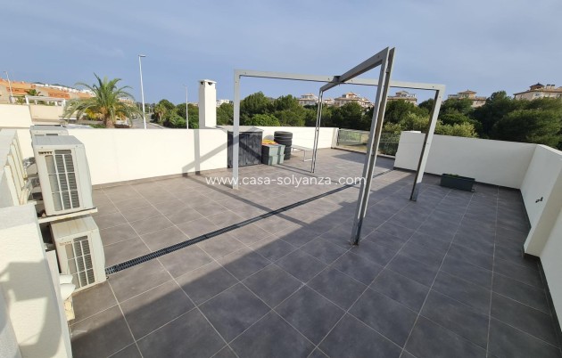 Resale - Villa - Orihuela Costa - La Regia