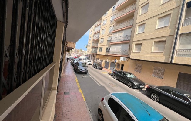 Wiederverkauf - Wohnung - Torrevieja - Playa del Cura