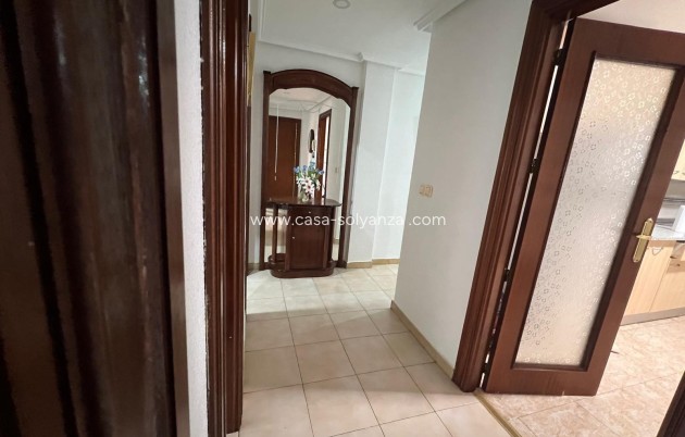 Wiederverkauf - Wohnung - Torrevieja - Playa del Cura