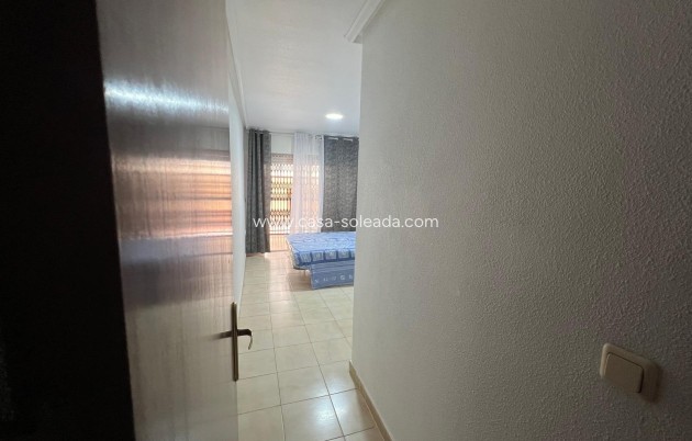 Wiederverkauf - Wohnung - Torrevieja - Playa del Cura