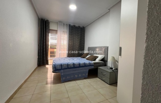 Wiederverkauf - Wohnung - Torrevieja - Playa del Cura