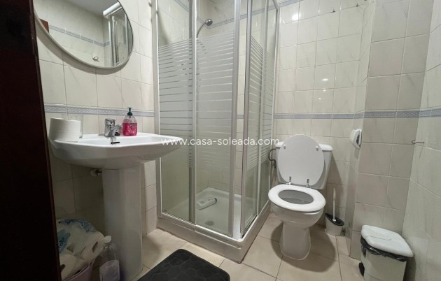 Wiederverkauf - Wohnung - Torrevieja - Playa del Cura