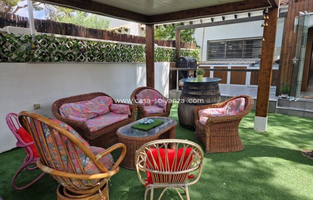 Resale - Villa - Orihuela Costa - Punta Prima