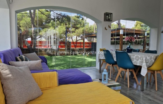 Resale - Villa - Orihuela Costa - Punta Prima