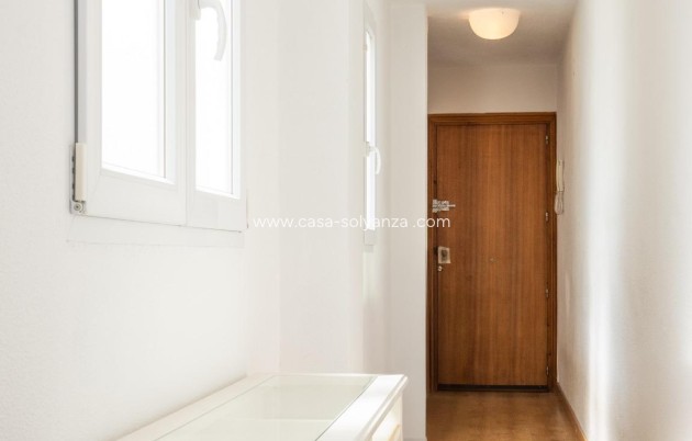 Resale - Apartment / flat - Torrevieja - El Acequión - Los Náufragos
