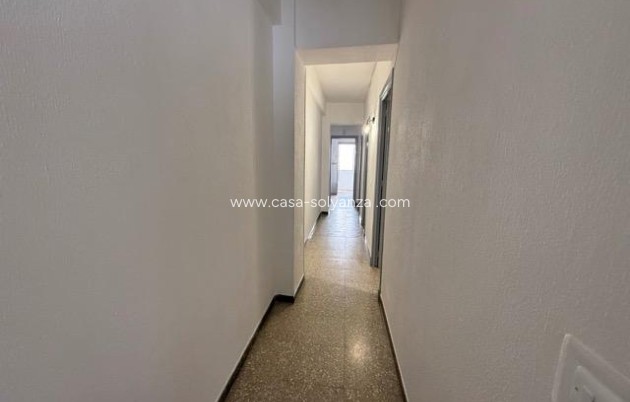 Revente - Appartement - Torrevieja - Center