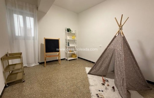 Revente - Appartement - Torrevieja - Center