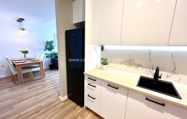 Resale - Townhouse - Orihuela - Urbanización Perla del Mar
