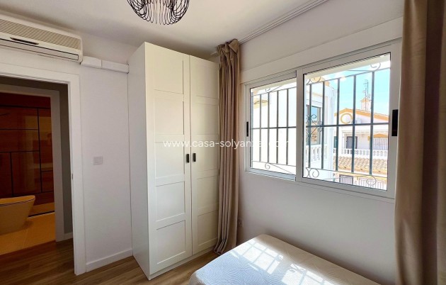 Resale - Townhouse - Orihuela - Urbanización Perla del Mar