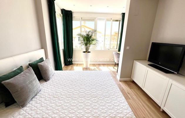 Resale - Townhouse - Orihuela - Urbanización Perla del Mar