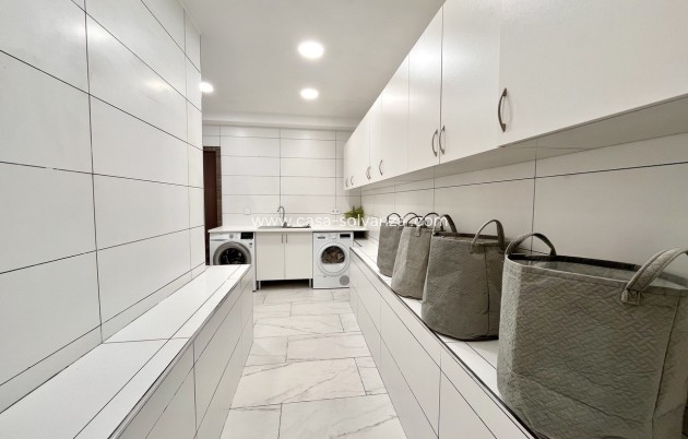 Wiederverkauf - Villa - San Miguel de Salinas