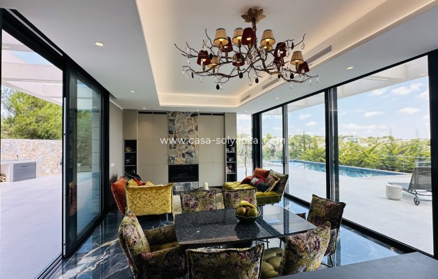 Herverkoop - Villa - Las Colinas Golf Resort