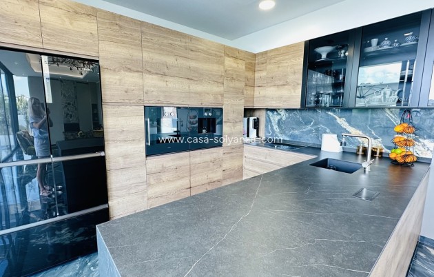 Herverkoop - Villa - Las Colinas Golf Resort