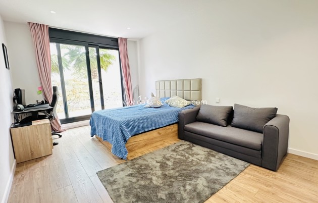 Herverkoop - Villa - Las Colinas Golf Resort