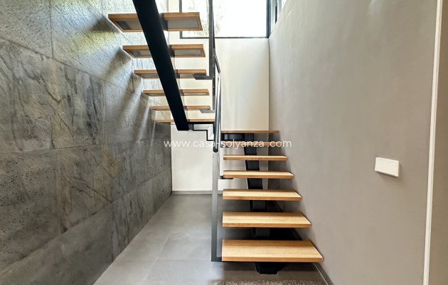 Herverkoop - Villa - Las Colinas Golf Resort