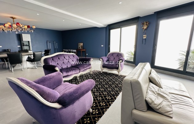 Herverkoop - Villa - Las Colinas Golf Resort