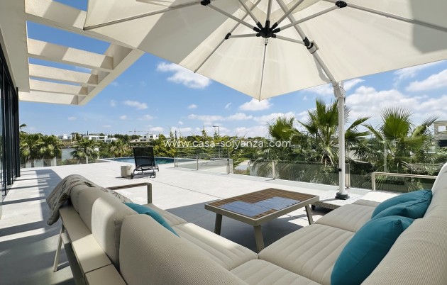 Herverkoop - Villa - Las Colinas Golf Resort