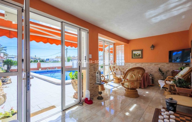 Herverkoop - Villa - Orihuela Costa