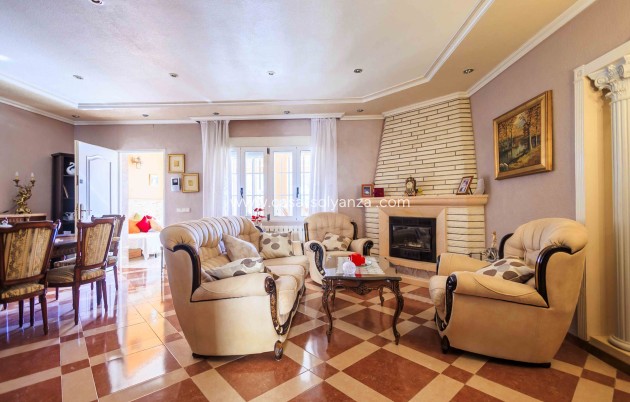 Herverkoop - Villa - Orihuela Costa