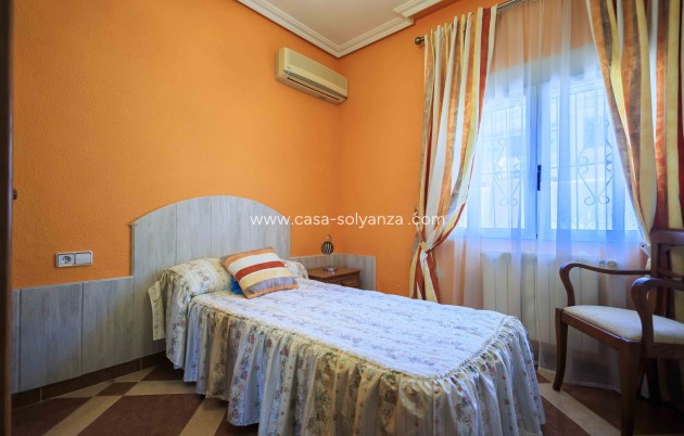 Herverkoop - Villa - Orihuela Costa