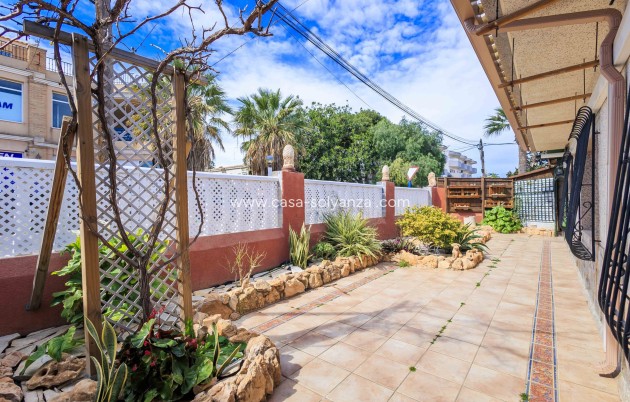 Herverkoop - Villa - Orihuela Costa