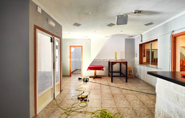 Wiederverkauf - Wohnung - Torrevieja