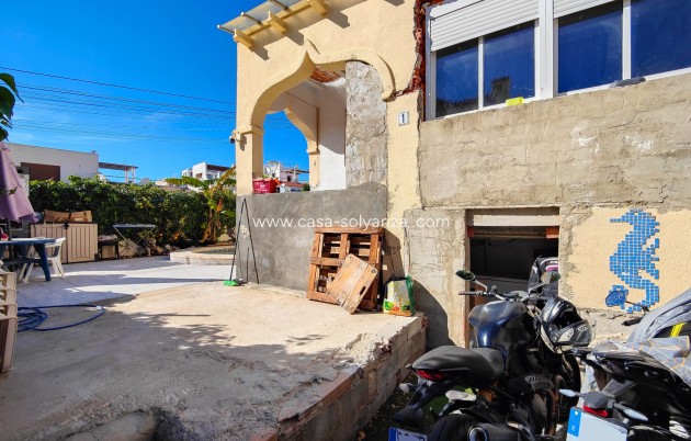 Wiederverkauf - Stadthaus - San Miguel de Salinas