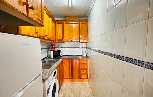 Reventa - Apartamento / piso - Torrevieja