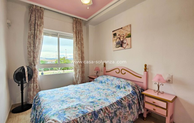 Reventa - Apartamento / piso - Torrevieja