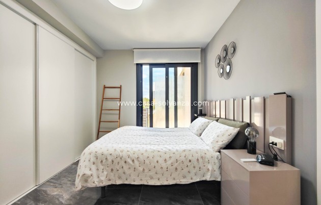 Wiederverkauf - Wohnung - Orihuela Costa