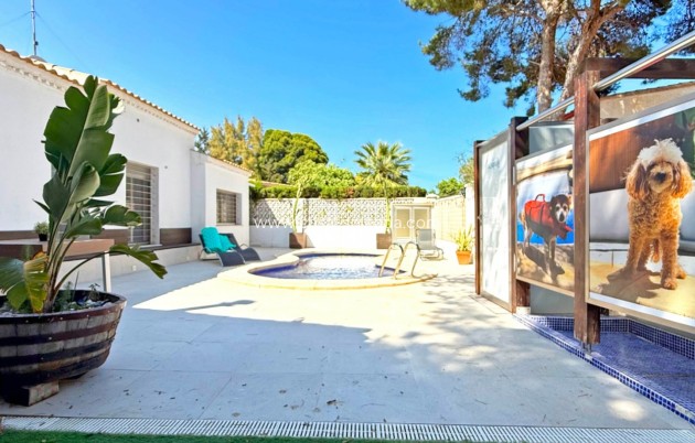 Revente - Villa - Orihuela Costa - Punta Prima