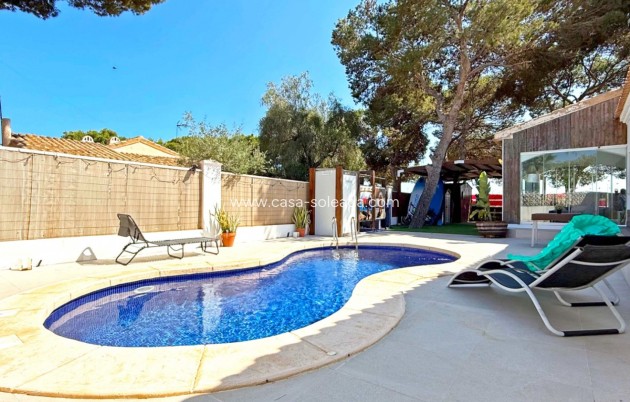 Revente - Villa - Orihuela Costa - Punta Prima