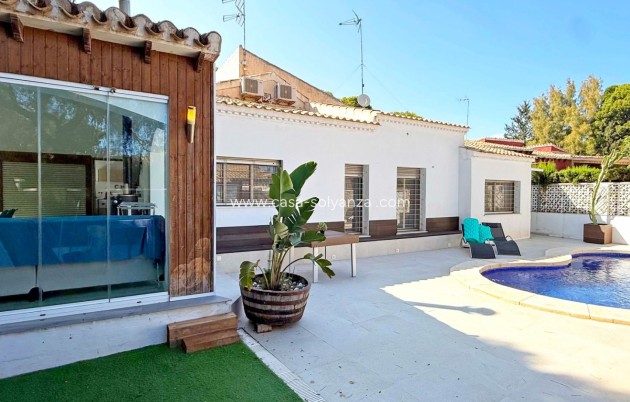 Revente - Villa - Orihuela Costa - Punta Prima