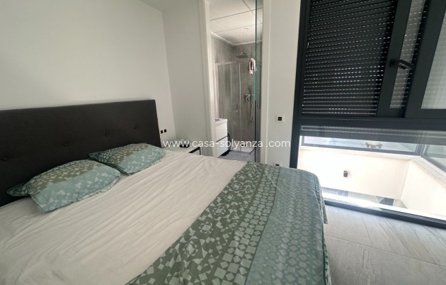Resale - Villa - San Miguel de Salinas - San Miguel Salinas