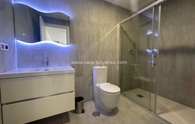 Resale - Villa - San Miguel de Salinas - San Miguel Salinas