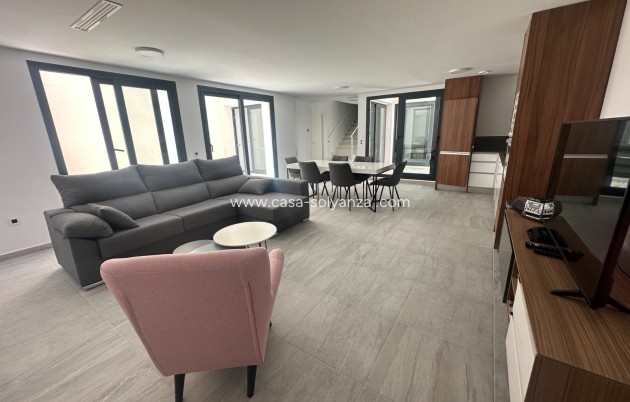 Resale - Villa - San Miguel de Salinas - San Miguel Salinas
