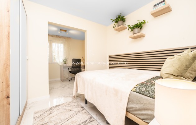 Resale - Bungalow - Torrevieja - Torretas