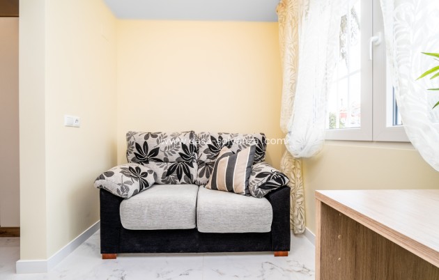 Resale - Bungalow - Torrevieja - Torretas