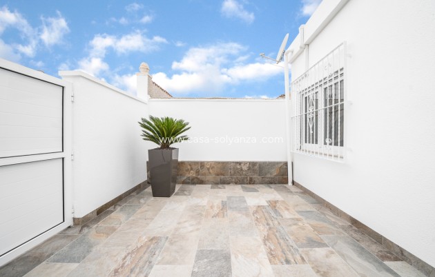 Resale - Bungalow - Torrevieja - Torretas