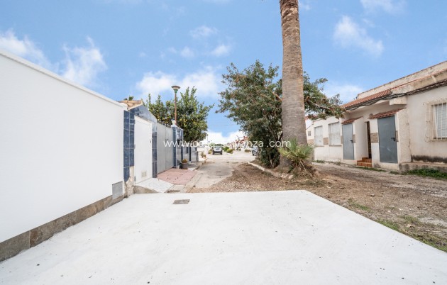 Resale - Bungalow - Torrevieja - Torretas