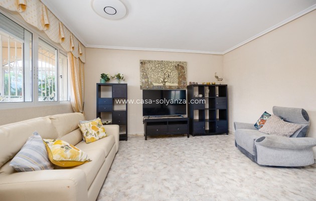 Wiederverkauf - Villa - Orihuela Costa - Villamartín