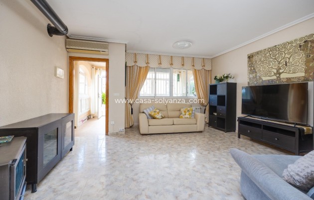 Wiederverkauf - Villa - Orihuela Costa - Villamartín