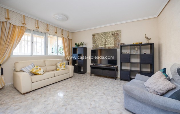 Wiederverkauf - Villa - Orihuela Costa - Villamartín